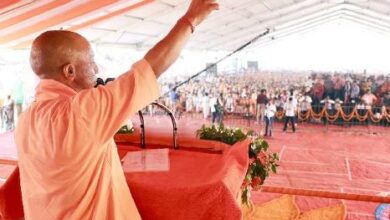 Photo of गोरखपुर में बोले सीएम योगी आदित्यनाथ- ‘दिल्ली के सिंहासन पर रामभक्त ही राज करेगा’