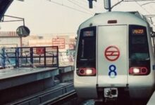 Photo of  कश्मीरी गेट मेट्रो स्टेशन पर उल्टा चला एस्केलेटर, एक-दूसरे पर गिरकर छह घायल