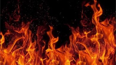 Photo of नोएडा में झुग्गी-बस्ती में लगी भीषण आग, 25 झुग्गियां जलकर हुई खाक
