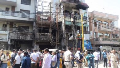 Photo of दिल्ली: बेबी केयर न्यू बॉर्न अस्पताल में नहीं था एक भी अग्निशामक यंत्र, कई बड़ी लापरवाही आई सामने