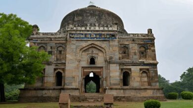 Photo of दिल्ली: पुराने रंग-रूप में नजर आएगा लोदी का मकबरा, गुड़-दाल का किया जाएगा इस्तेमाल