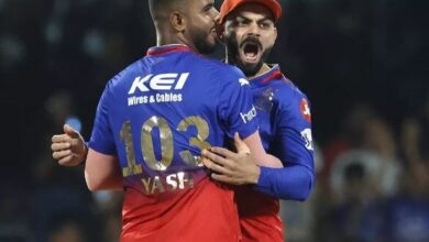 Photo of RCB vs DC: रॉयल चैलेंजर्स बेंगलुरु ने मौजूदा सीजन में लगाया जीत का ‘पंजा’