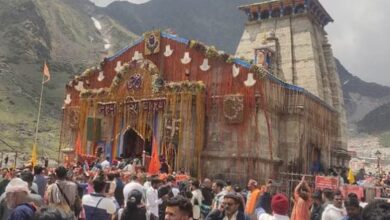 Photo of केदारनाथ: मंदिर में 19 घंटे कर रहे भक्त दर्शन, रात में चार घंटे हो रही पूजा…