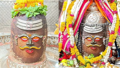 Photo of उज्जैन: भांग और रुद्राक्ष की माला से सजे बाबा महाकाल