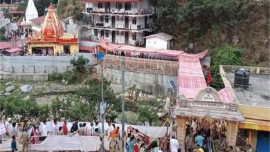 Photo of कैंचीधाम में बाबा के दर्शन को पहली बार जुटे रिकॉर्ड 2.5 लाख से अधिक श्रद्धालु