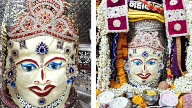 Photo of भस्म आरती में मावे और डॉयफ्रूट से सजे बाबा महाकाल, मोगरे की माला पहनाई