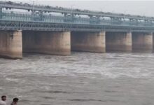 Photo of दिल्ली: यमुना में पानी की बेहद कमी, वजीराबाद बैराज में जलस्तर 6.20 फीट गिरा