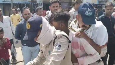 Photo of एमपी: शाजापुर जिला अस्पताल से बाइक चोरी कर रहे युवक को बाइक मालिक ने रंगे हाथ पकड़ा