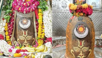 Photo of उज्जैन: वैष्णव तिलक के साथ मस्तक पर लगाया सूर्य, चंद्रमा धारण कर भस्मारती में सजे बाबा महाकाल