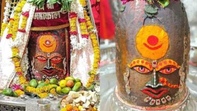 Photo of उज्जैन: मस्तक पर बिंदिया, नाक में नथ और गले में हार, महाकाल के देवी रूप को देखते रह गए श्रद्धालु
