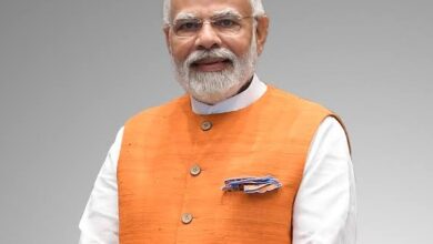 Photo of नरेंद्र मोदी 76672 वोटों से हैं आगे, काउंटिंग जारी