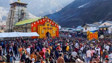Photo of केदारनाथ: धाम में बढ़ी भक्तों की भीड़ तो 12 बजे ही लगाया जा रहा भोग
