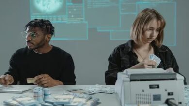 Photo of प्यार में ‘लुटेरी’ बनी महिला, पहले प्रेमी ने लूटा…