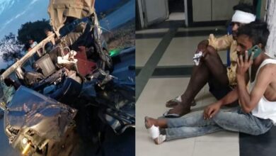 Photo of मेरठ में बड़ा हादसा: सड़क किनारे खड़े खराब ट्रक में घुसी इको कार, तीन लोगों की माैत