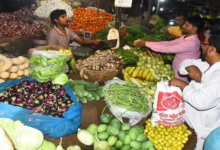 Photo of यूपी: बारिश में सब्जियों की कीमतों को लगी आग