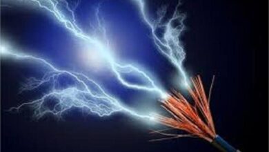 Photo of तिरंगा कांवड़ लाते हुए बड़ा हादसा, 2 कांवड़ियों की करंट लगने से मौत