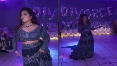 Photo of पाकिस्तानी महिला का हुआ तलाक, खुशी में दी पार्टी, लहंगा पहनकर बॉलीवुड गानों पर किया डांस!