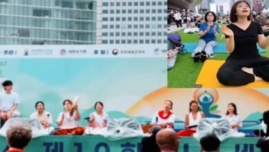 Photo of ‘काली-दुर्गे नमो नम: …’ कोरिया में चल रहा माता का कीर्तन, भक्ति में डूबे कोरियन भक्त