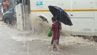 Photo of चमोली और बागेश्वर में भारी बारिश का अलर्ट, संवेदनशील इलाकों में जाने से बचें
