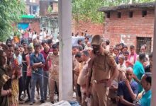 Photo of कानपुर: स्टेशनरी बिजनेसमैन की निर्मम हत्या, नुकीली चीज से वार कर उतारा मौत के घाट