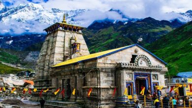 Photo of श्रावण के प्रथम सोमवार को बाबा केदारनाथ के दर्शन के लिए लगी भक्तों की लंबी कतारें