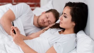 Photo of  पति-पत्नी को अलग बिस्तर पर सोने की जरूरत क्यों? जानिए क्या है स्लीप डिवोर्स