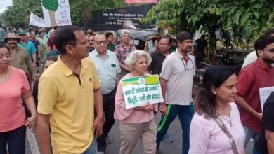 Photo of पर्यावरण जागरूकता रैली: देहरादून में हरियाली बचाने सड़कों पर उमड़े लोग