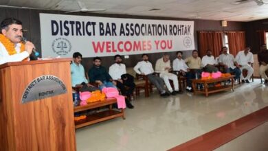 Photo of नए कानून पर मंथन: हरियाणा में हर शनिवार वर्क सस्पेंड करेंगे वकील