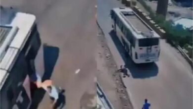 Photo of पंजाब से अमरनाथ गए यात्रियों की बस का ब्रेक फेल,  कूदने लगे श्रद्धालु