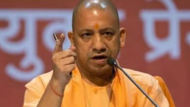Photo of वाहनों से अवैध वसूली के खुलासे के बाद योगी सरकार का एक्शन, SP और ASP का तबादला