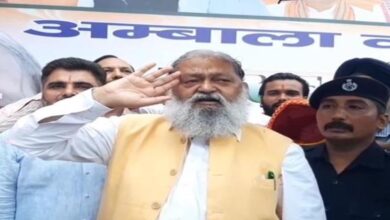 Photo of अंबाला कैंट में अनिल विज ने फहराया तिरंगा