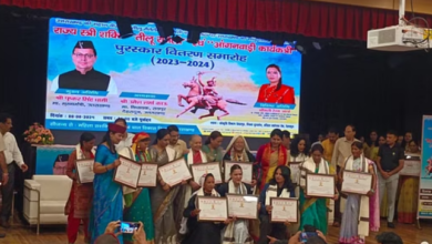 Photo of उत्तराखंड : प्रदेश की 13 महिलाओं और किशोरियों को मिला तीलू रौतेली पुरस्कार