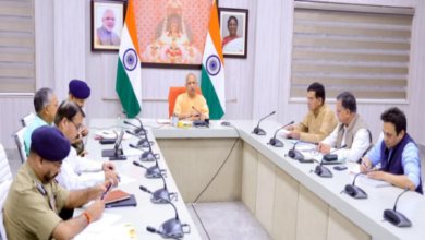 Photo of कानून-व्यवस्था पर सीएम योगी ने अधिकारियों संग की बैठक
