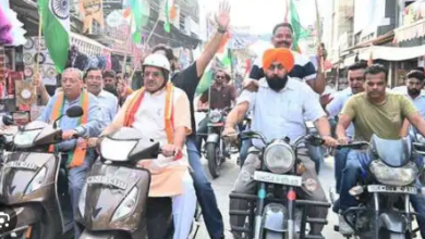 Photo of तिरंगा यात्रा में शामिल हुए कैबिनेट मंत्री गणेश जोशी