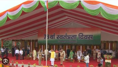 Photo of देहरादून के बीजेपी मुख्यालय में सीएम धामी ने फहराया तिरंगा