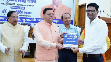 Photo of उत्तराखंड: सीएम धामी ने 72 असिस्टेंट प्रोफेसरों को दिए नियुक्तिपत्र