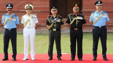 Photo of लखनऊ में CDS और तीनों सेनाध्यक्षों की बैठक… सुरक्षा, हथियार खरीद को लेकर चर्चा