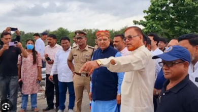 Photo of खतरे की जद में आए गौला पुल का निरीक्षण करने पहुंचे सांसद अजय भट्ट