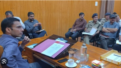 Photo of देहरादून: डीएम ने निगम के अधिकारियों के साथ की बैठक