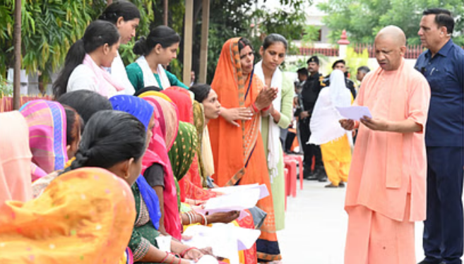 Photo of सीएम योगी का निर्देश: भू माफिया-दबंग जमीन कब्जा कर रहे; तो करें सख्त कार्रवाई