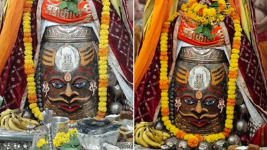 Photo of उज्जैन: भस्म आरती में त्रिपुंड लगाकर सजे बाबा महाकाल