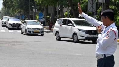 Photo of दिल्ली: वाहनों की संख्या अधिक, पर पार्किंग व्यवस्था की गति धीमी
