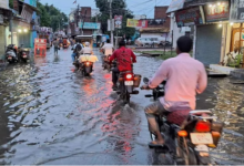 Photo of गोंडा: बारिश से बुरा हाल, घर से निकलना भी मुश्किल…