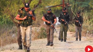 Photo of उधमपुर-कठुआ के जंगलों में सुरक्षाबलों और आतंकवादियों के बीच मुठभेड़, दो आतंकी ढेर