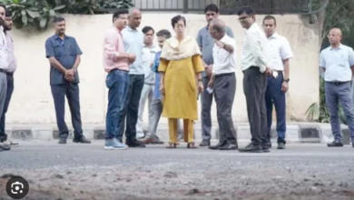 Photo of दिल्ली: गड्ढा मुक्त होंगी दिल्ली की सभी सड़कें, सीएम आतिशी मंत्रियों समेत सड़कों पर उतरीं