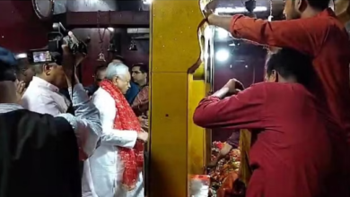 Photo of बिहार: महाष्टमी के दिन सीएम नीतीश कुमार पहुंचे माता शीतला मंदिर