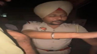 Photo of पंजाब:  AAP नेता के घर पर पुलिस की मौजूदगी में चली गोलियां…