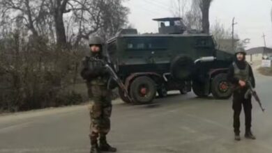 Photo of हंदवाड़ा-बारामूला हाईवे पर बैग में मिला आईईडी, सुरक्षाबलों ने साजिश को किया नाकाम!