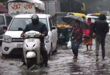 Photo of दिल्ली-एनसीआर में झूमकर बरसे बदरा, प्रदूषण से मिली राहत; कोहरे का अलर्ट जारी