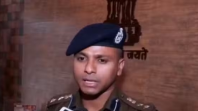 Photo of जम्मू-कश्मीर में आतंकियों के मददगार दो महिलाएं PSA में गिरफ्तार